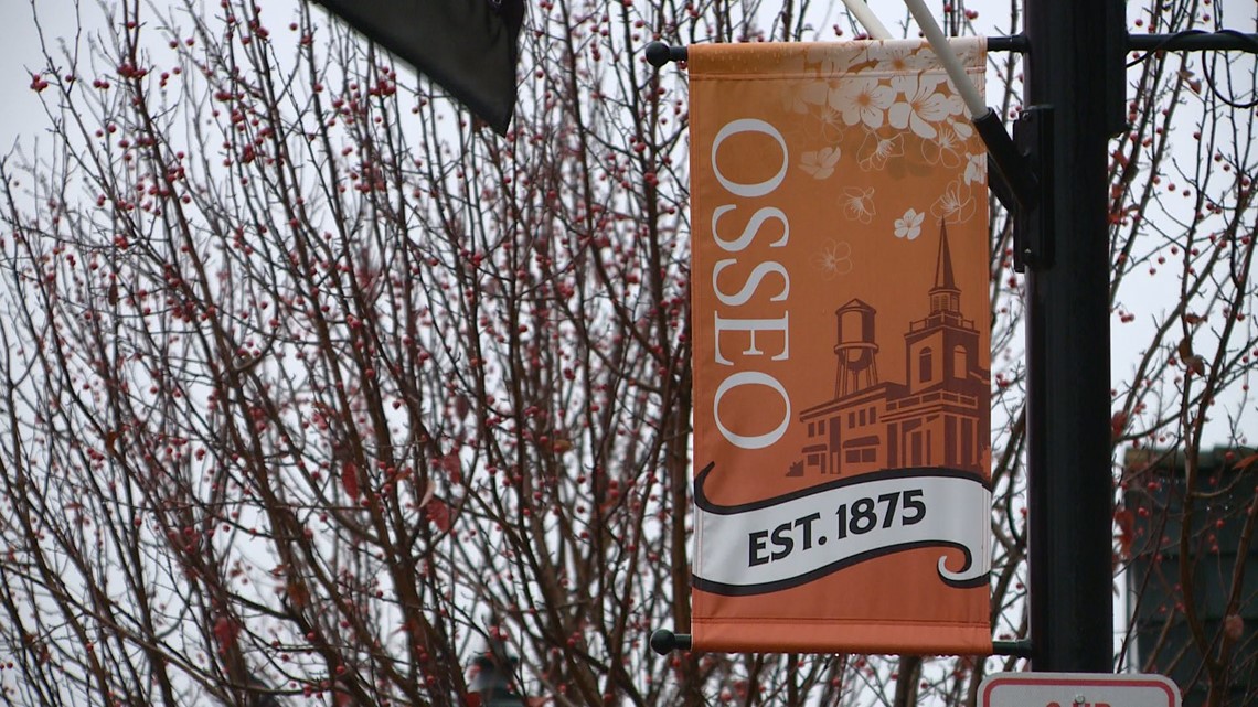 Osseo, Prior Lake move students to distance learning