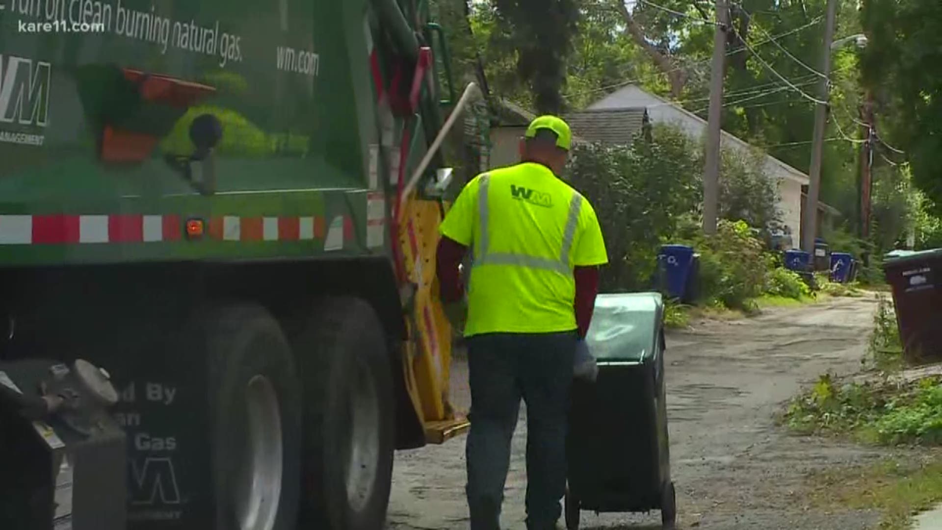 The St. Paul Mayor and City Council discuss the fight over how to handle citywide garbage collection.