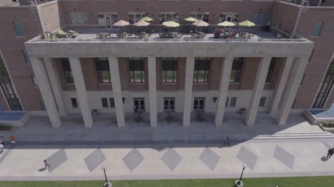 After outcry, U of M will reconsider allowing students to walk for graduation - Vimarsana News