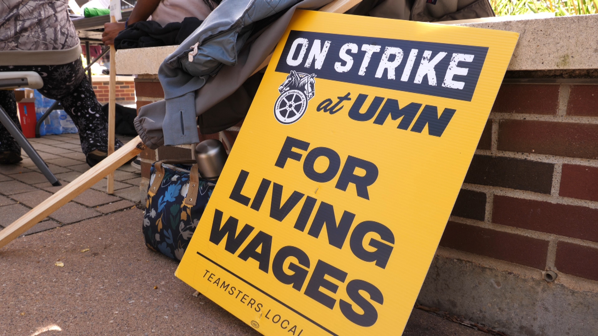 Hundreds rallied at the U of M in support of campus teamsters as Farm Aid's co-director says next week's festival is in jeopardy.