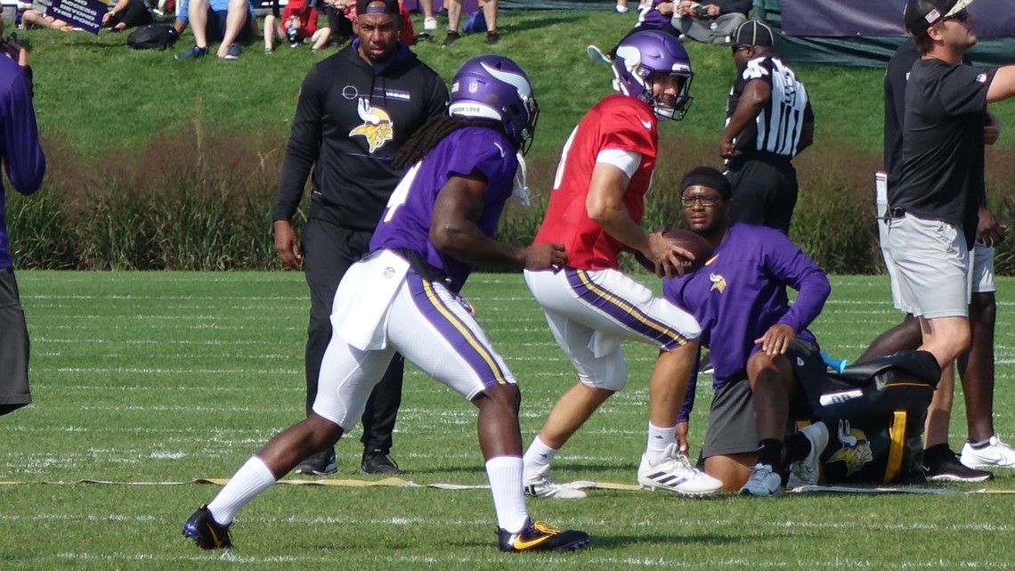 San Francisco 49ers tight end George Kittle and Minnesota Vikings running  back Dalvin Cook during the NFC AFC Pro Bowl practice on Saturday, Feb. 4,  2023 in Las Vegas. (AP Photo/Vera Nieuwenhuis