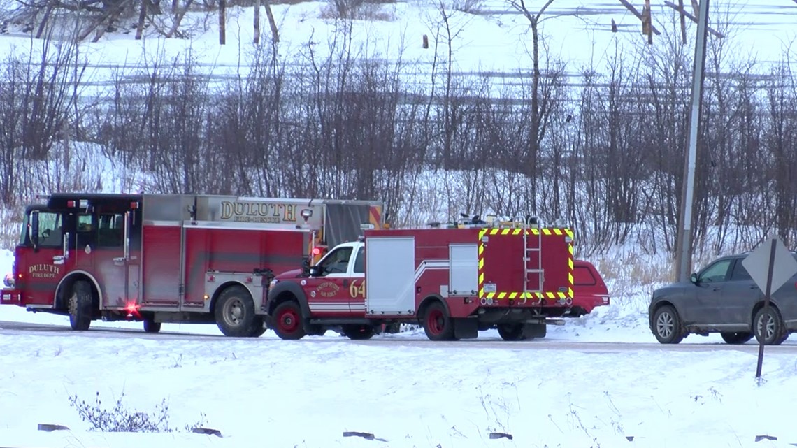 One dies after plane crashes in Duluth