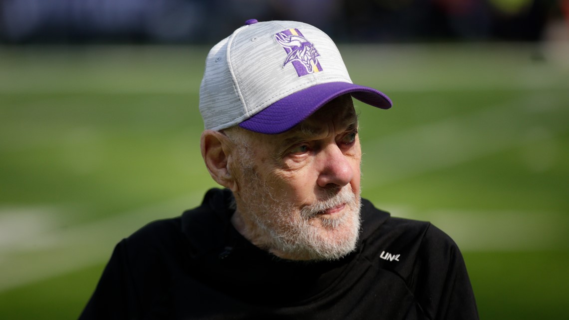 Bud Grant, legendary Vikings coach and Minnesota sports icon, dies at age 95