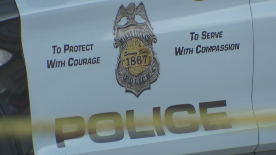 2 Minneapolis police officers injured during an arrest