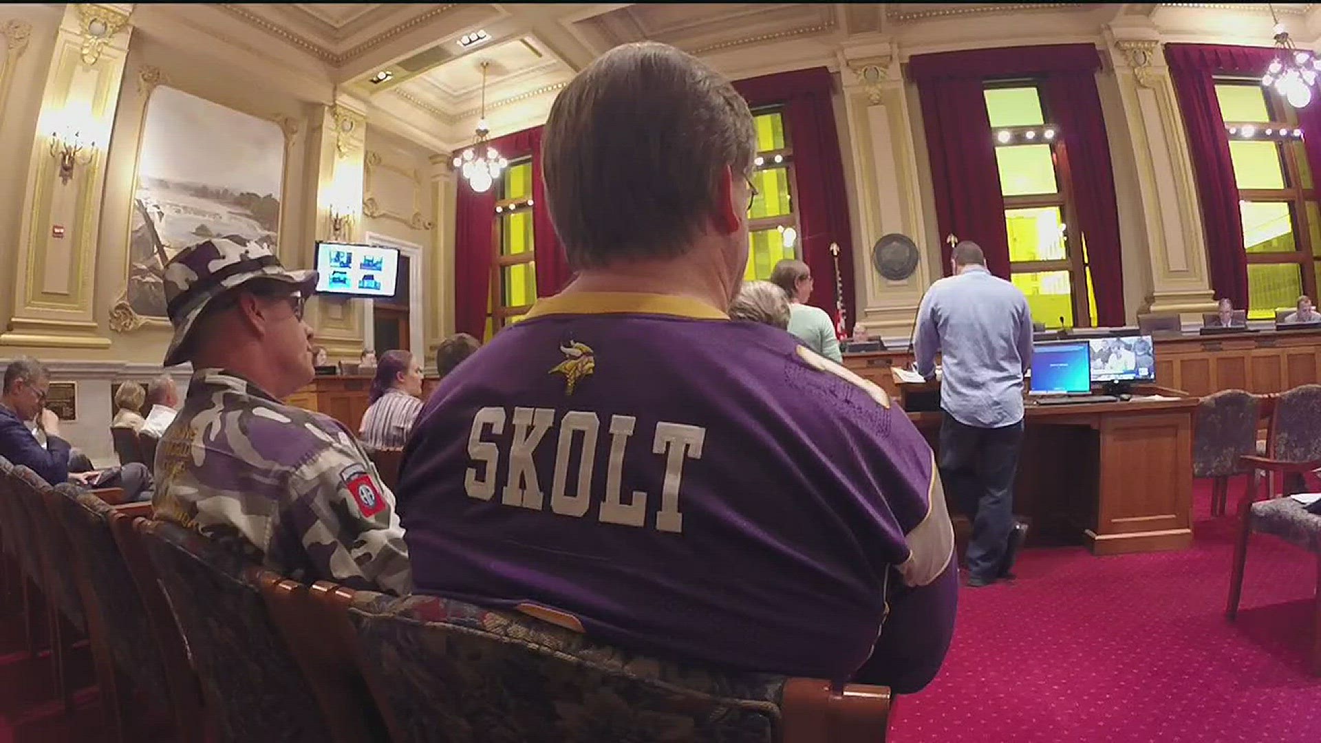 Vikings, Minneapolis Neighborhoods Agree on Expanded Tailgating Proposal