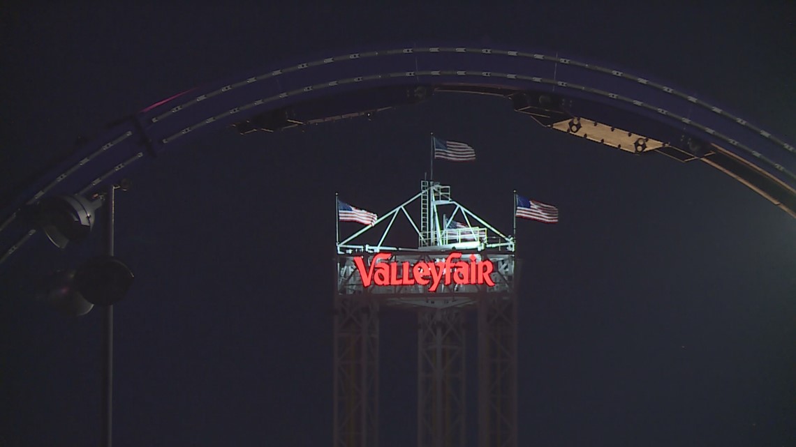 Several guests removed from Valleyfair parking lot Monday