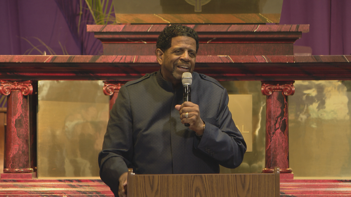 Faith leaders gather at Shiloh Temple for Derek Chauvin verdict - Vimarsana News