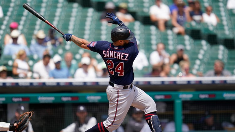 Kepler's 3 RBIs help Twins beat Tigers 8-2