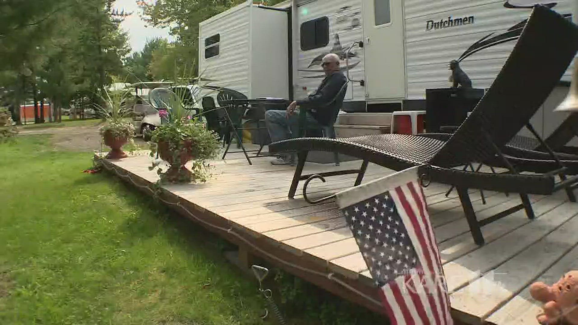 A Minnesota veteran says the Department of Veterans Affairs is wrongly refusing to pay for his emergency medical care leaving him saddled with the bill and alarming calls from debt collectors. http://kare11.tv/2wNcBLp
