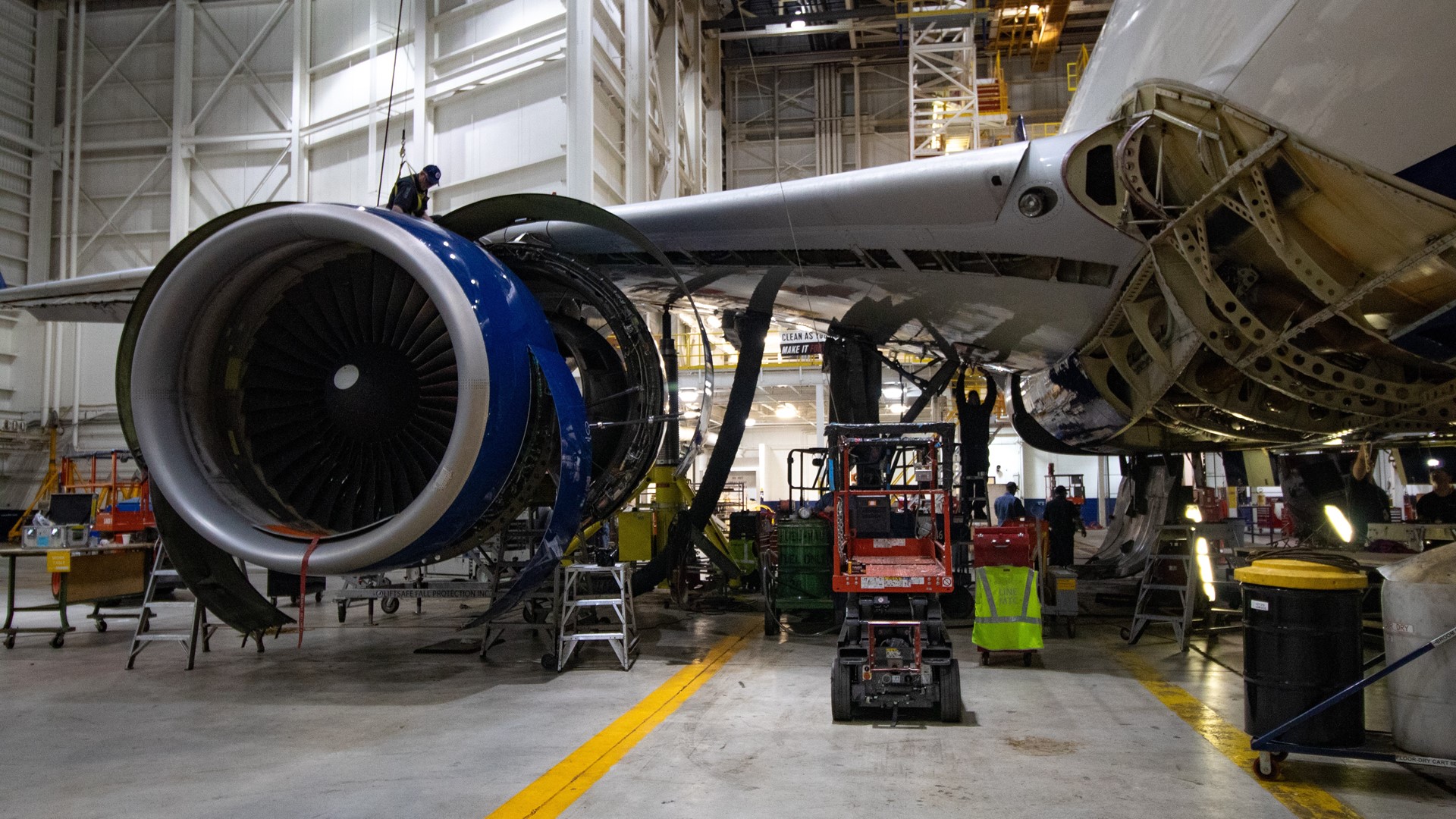 Ellery McCardle visits a Delta hangar at MSP | kare11.com