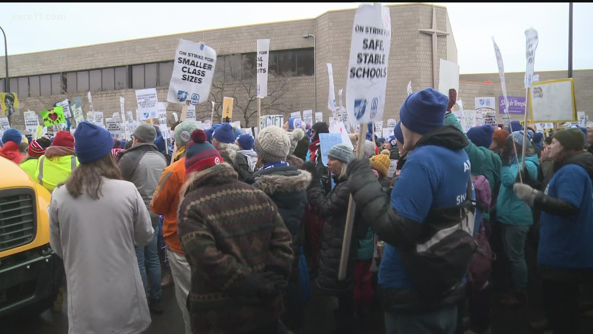 After union members and the school district failed to reach a deal over the weekend, Monday marks the fifth day students were out of school.