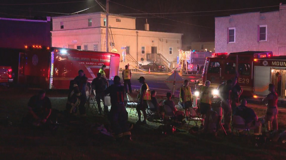 Two rescued from third floor of burning apartment in Loretto