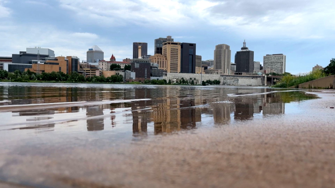 Saint Paul gears up for Mississippi River flooding | kare11.com