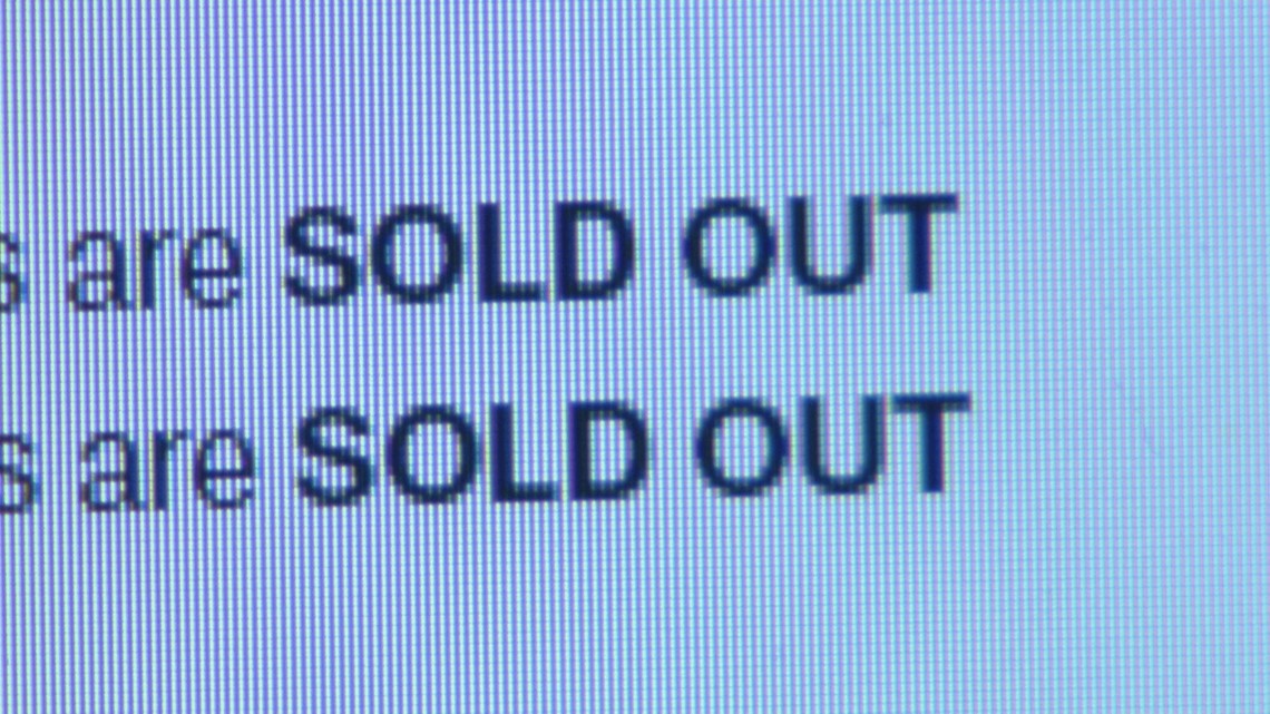 Vikings still have 11,000 tickets left for playoff game