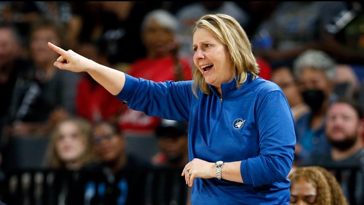 Lynx extend coach Cheryl Reeve, bump GM title to president