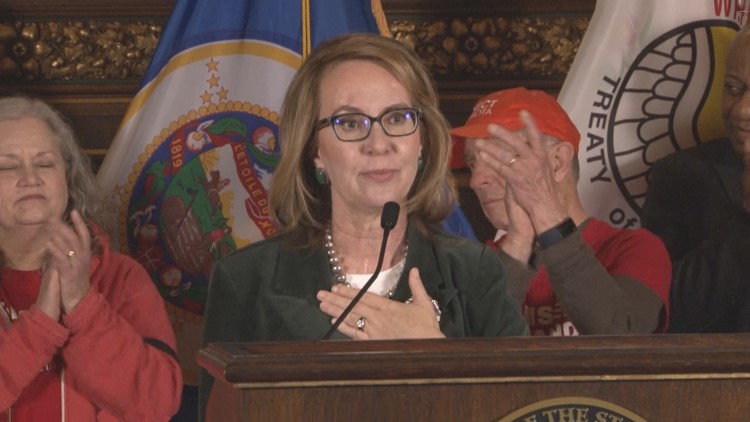 Giffords headlines gun reform event at Capitol