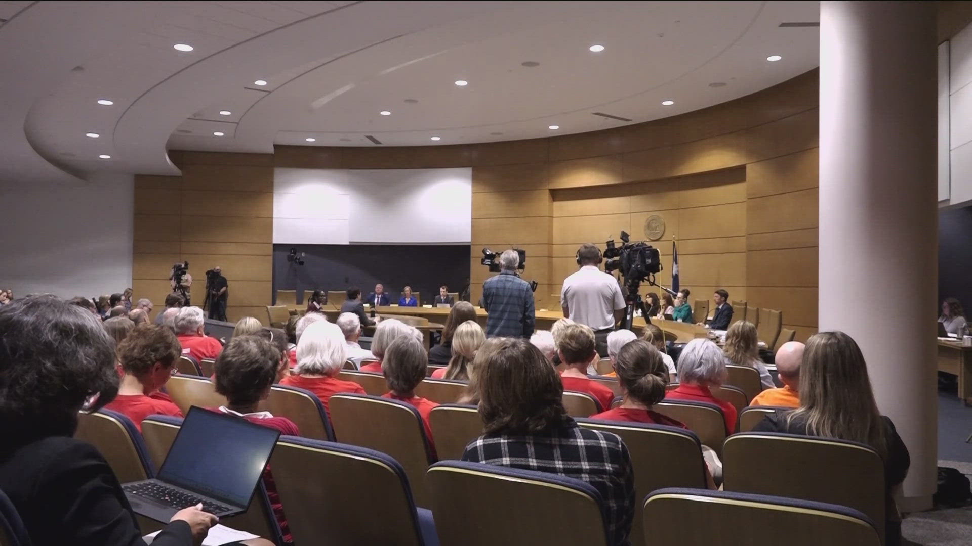 State senators met with Annunciation families to discuss gun violence prevention.
