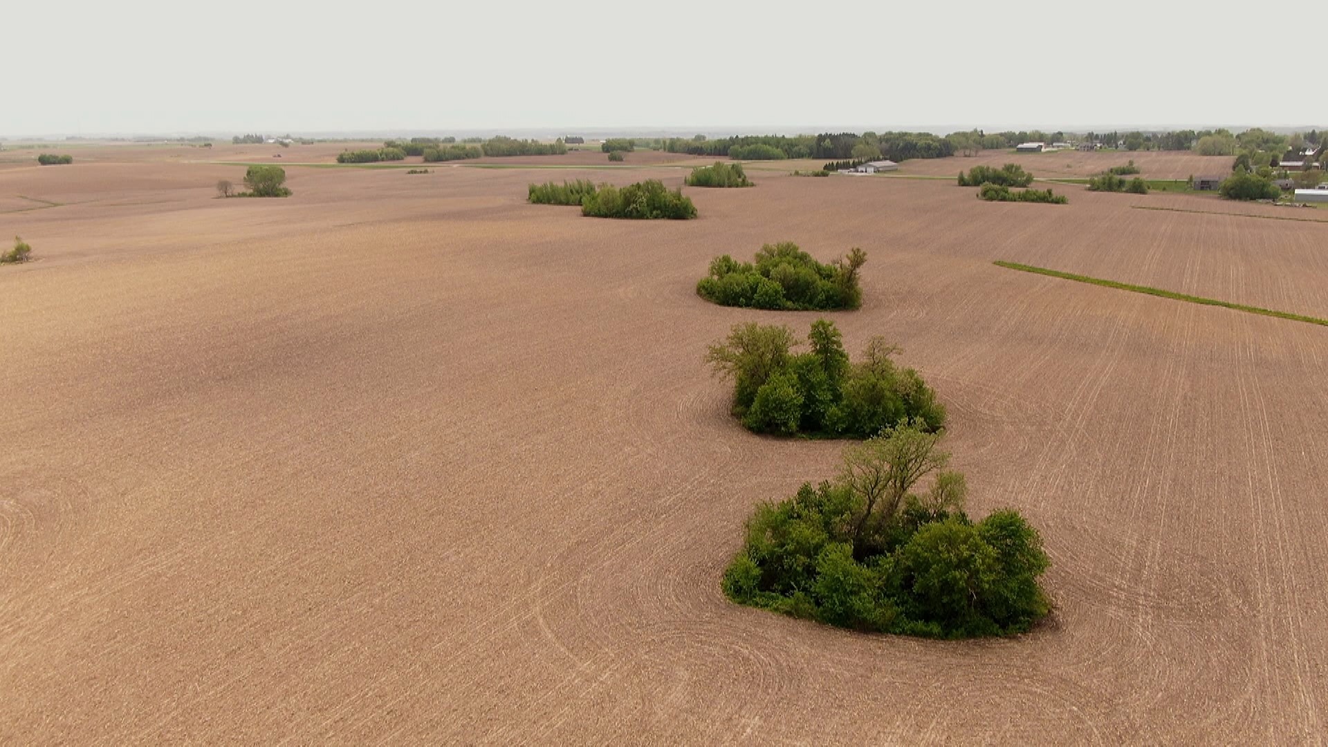 Sinkhole tourism? This Minnesota town is digging in