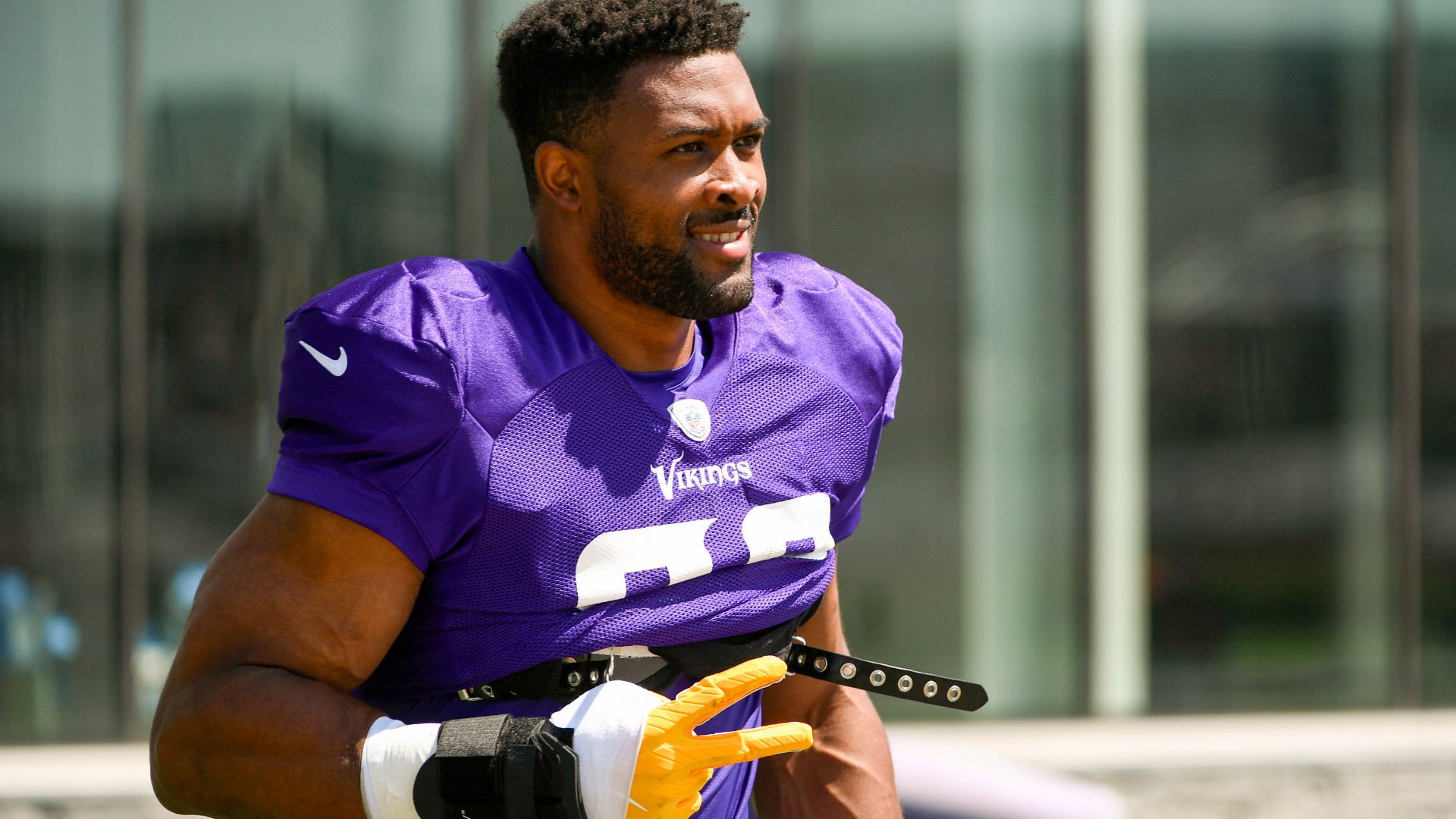 Vikings' Hunter is happy to be over the contract hump — for now ...