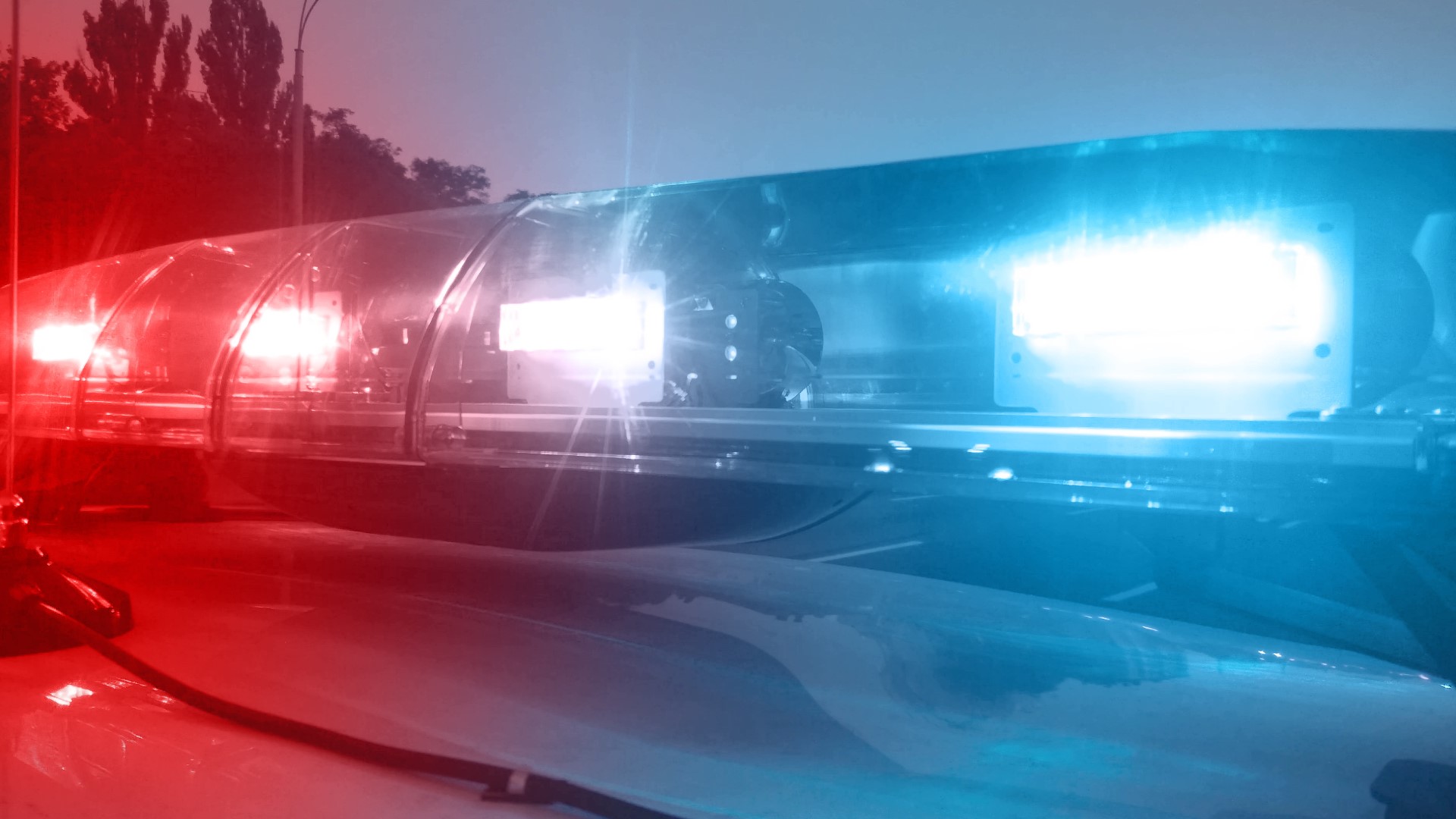 According to the Kandiyohi County Sheriff's Office, numerous rail cars from a BNSF Railway train derailed on the western edge of Raymond at around 1 a.m.