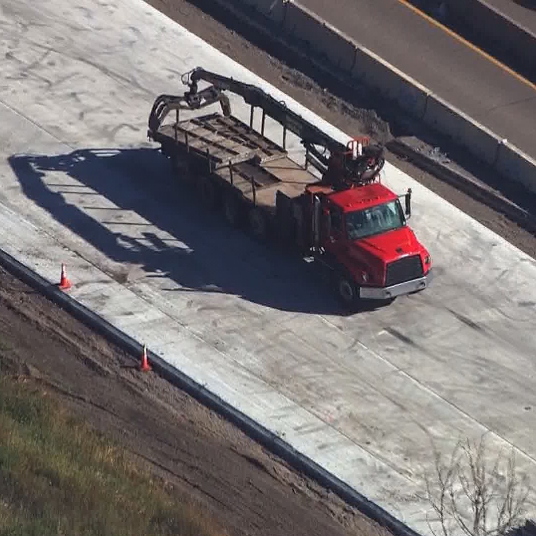 Worker struck, killed by vehicle in I-35W construction zone | kare11.com