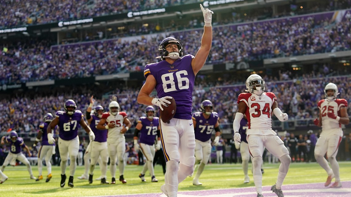 Vikings hang on for 5th straight win, top Cardinals 34-26 - The