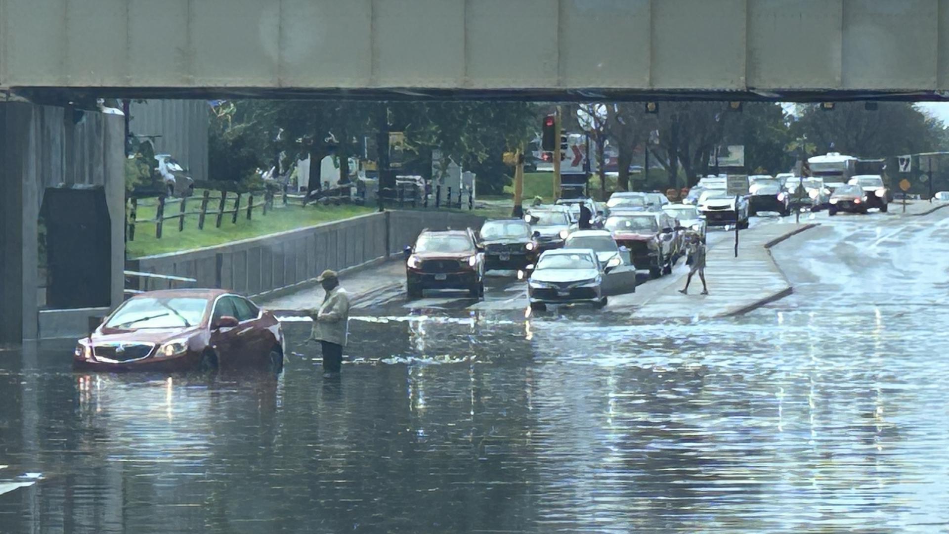 Flash flooding, power outages reported across Twin Cities metro