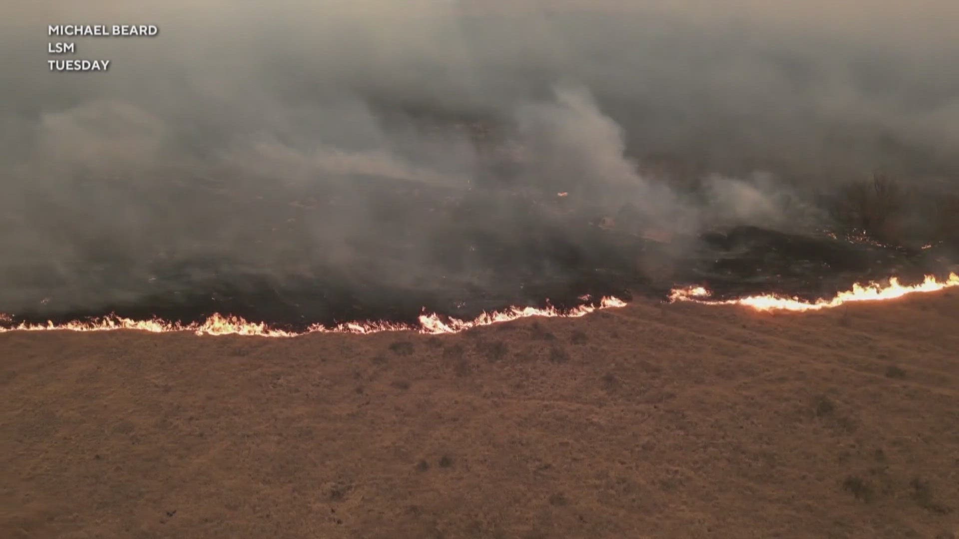 Gov. Abbott gives update on efforts to contain massive wildfires in Panhandle