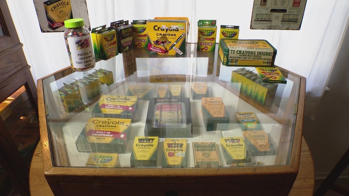 Texas house may hold world's largest Crayola crayon collection - Vimarsana News