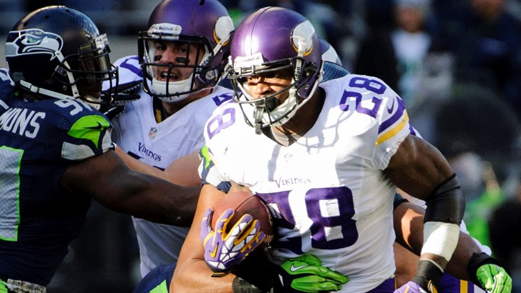 Adrian Peterson has Seahawks, Raiders at top of list, RB's dad says