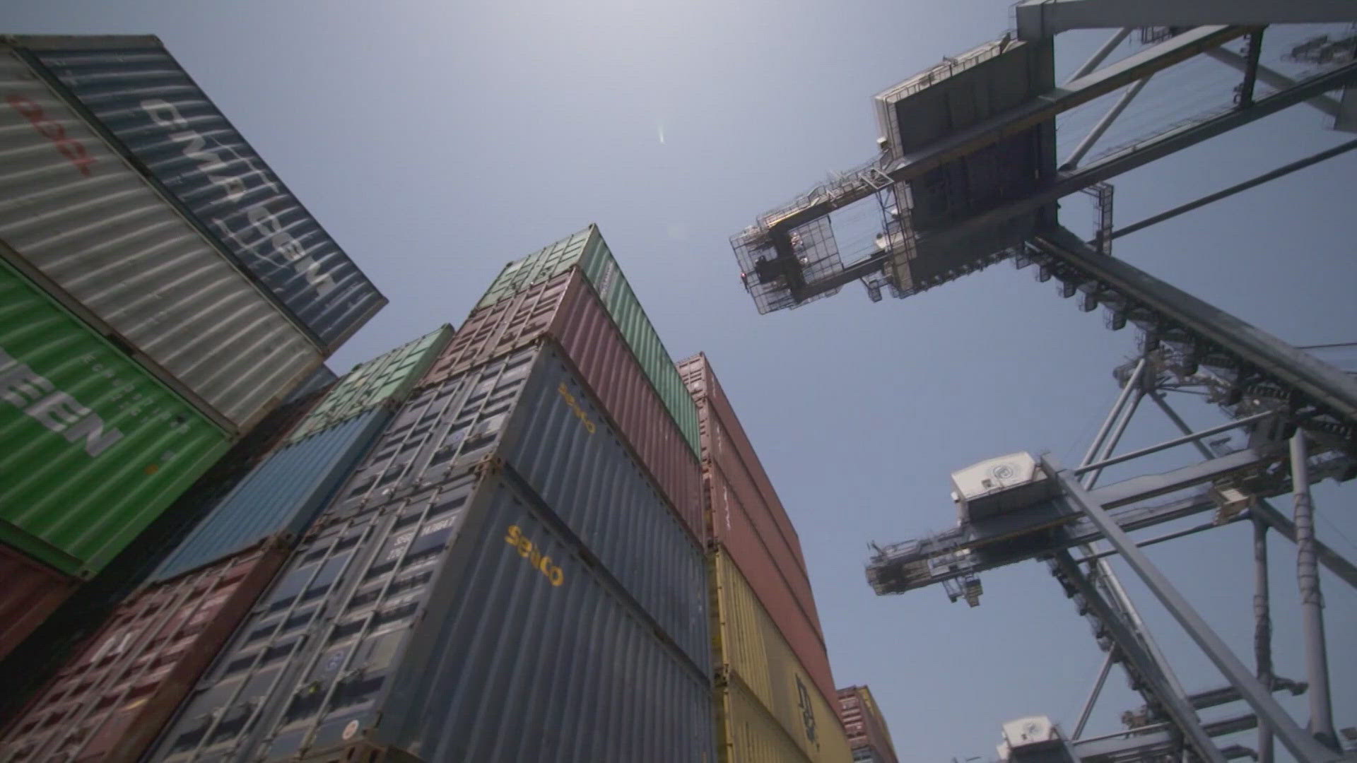 The checks would cost $600 billion. Tariffs have reportedly brought in a little more than half that.