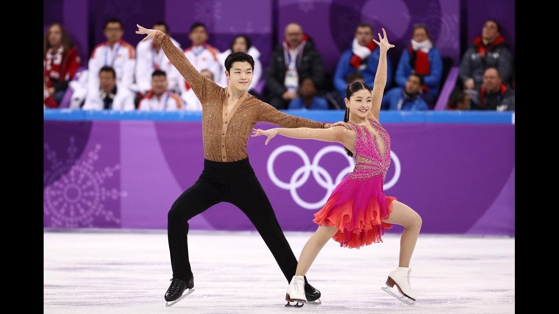 Olympics Feb 10 USA wins first gold medal, advances in team figure