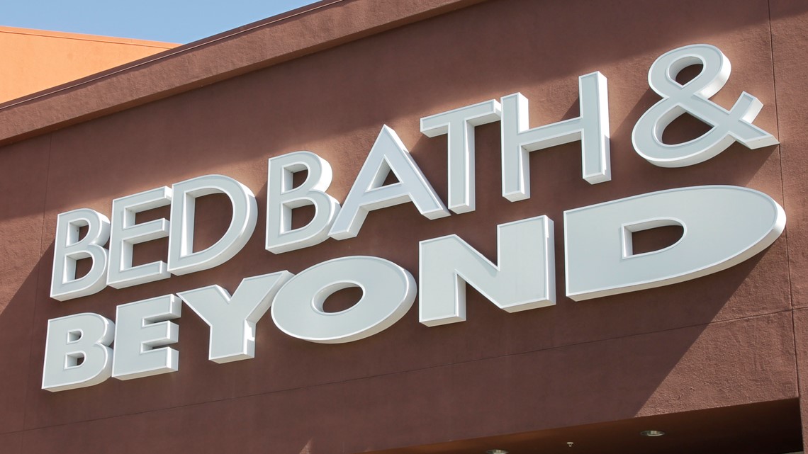 Bed Bath & Beyond and the Container Store Compared: Pictures, Details