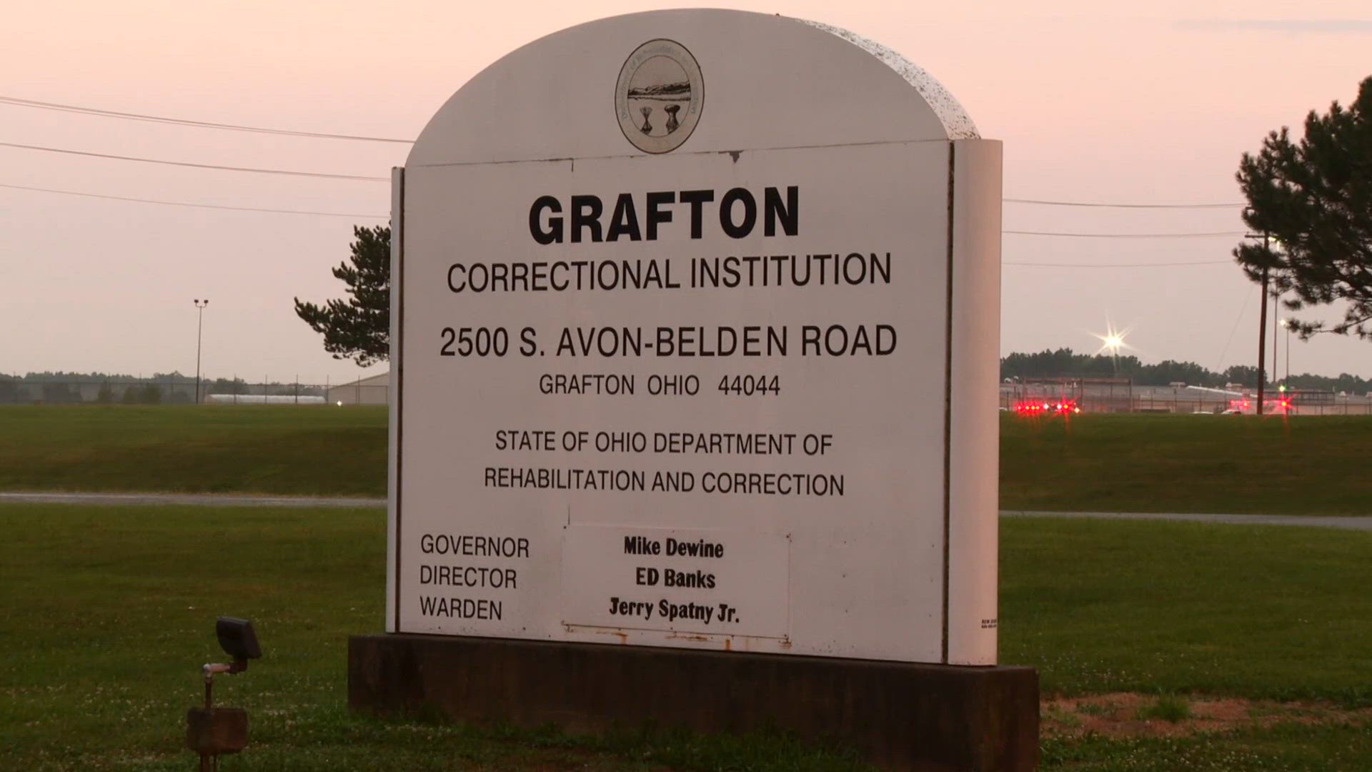 16 people hospitalized after lightning strikes Ohio prison