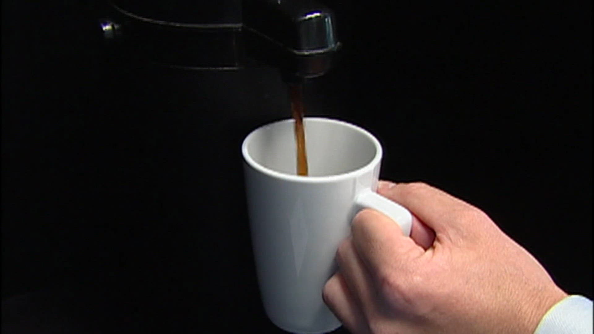 Daily Dose: Hot drinks, child drug exposures and memory warning signs