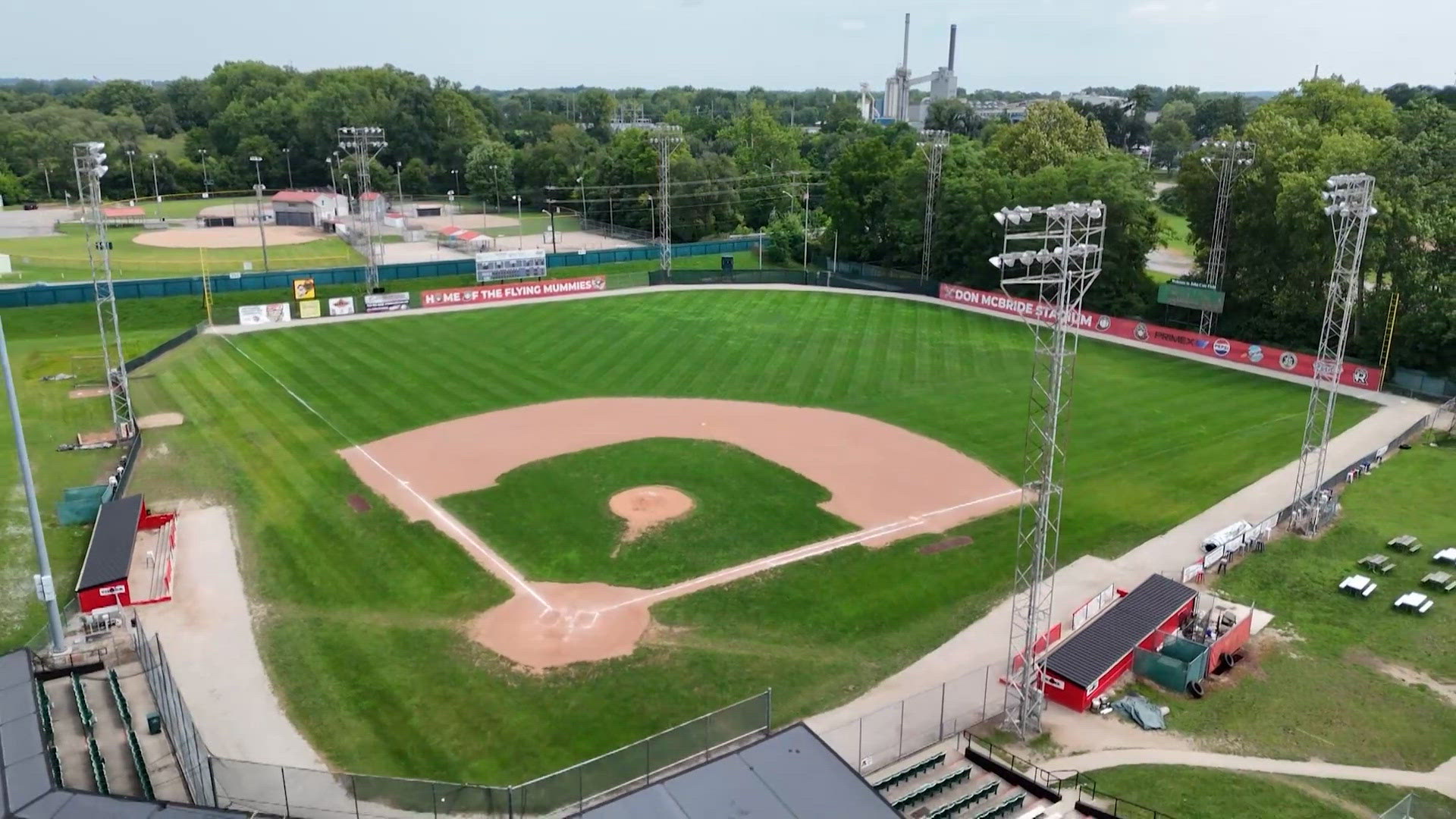 Indiana students injured, 1 critically, in summer league baseball game accident