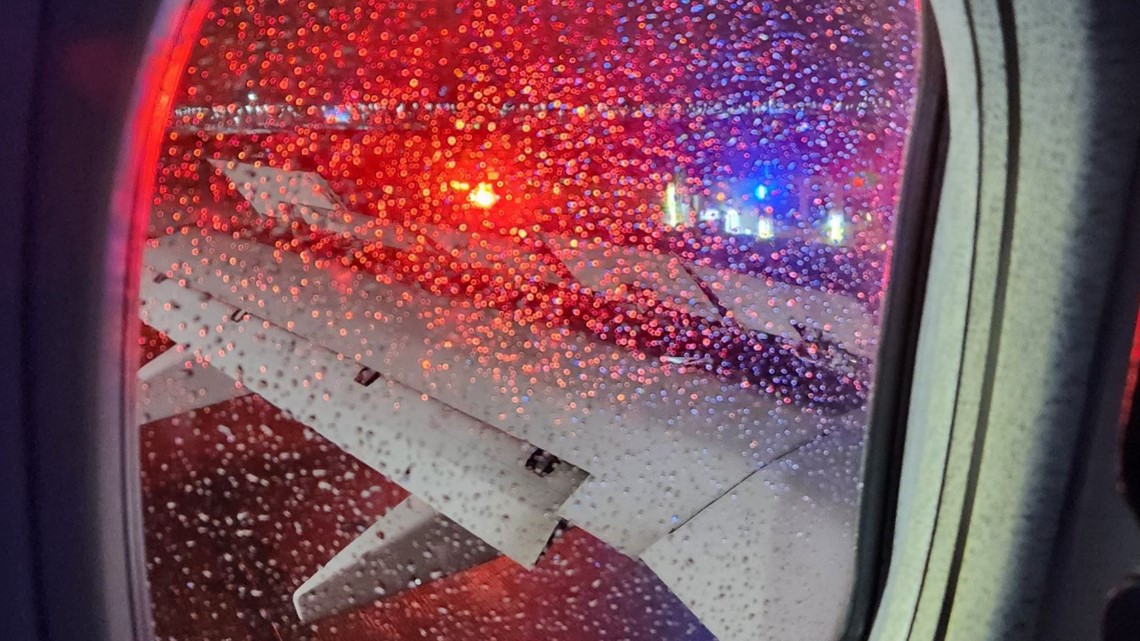 Southwest passenger recalls 'engine' explosion during Indy flight - Vimarsana News
