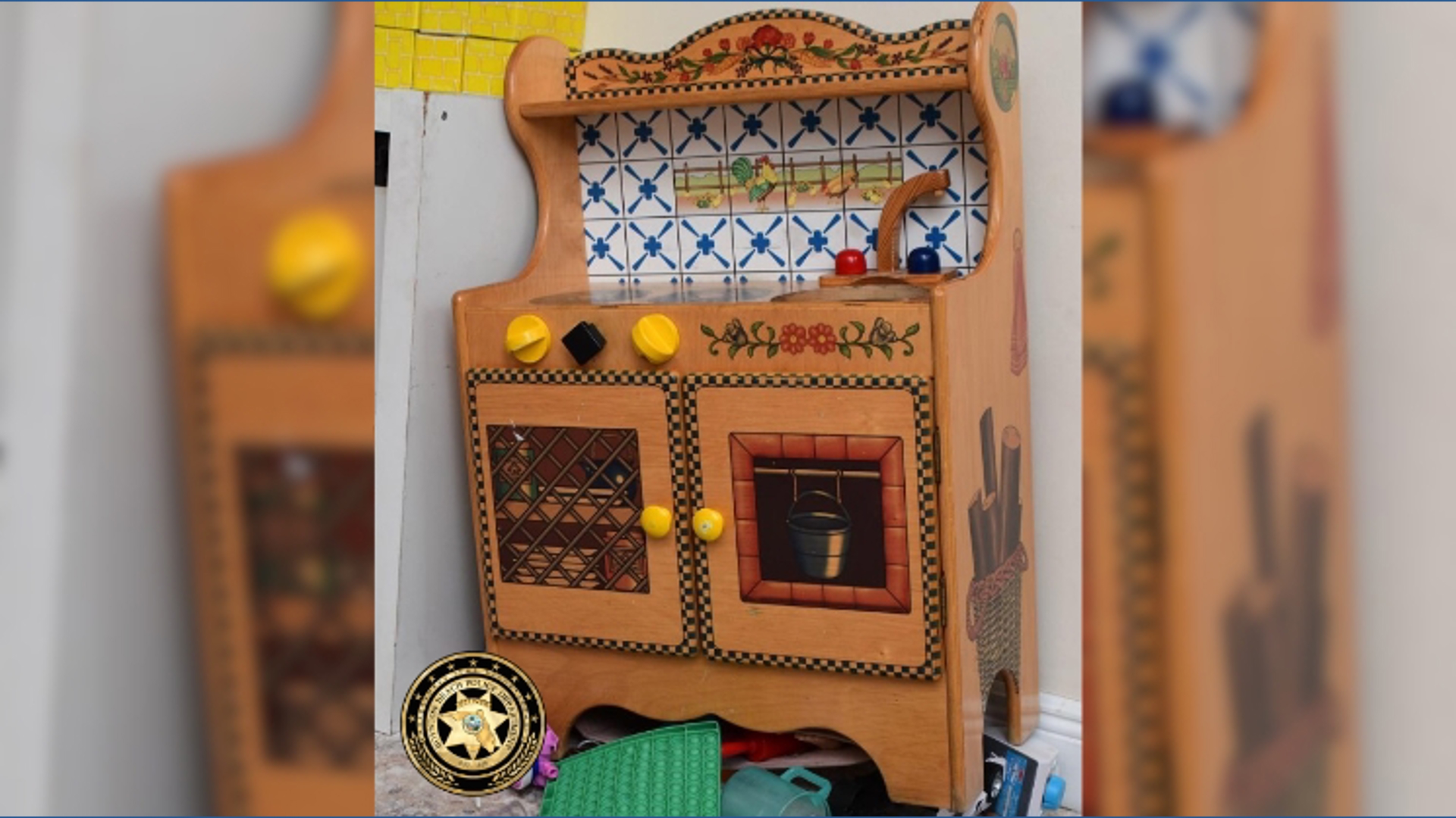 Police release photo of kitchen playset involved in Florida 3-year-old's death
