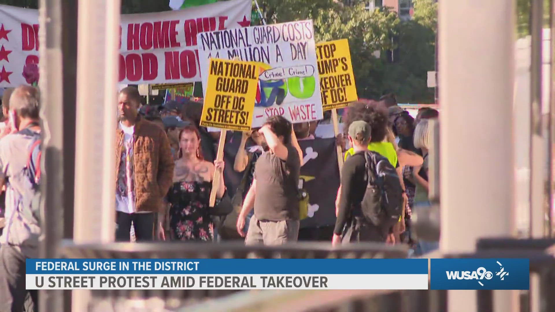 Protesters in DC demand statehood in response to federal takeover of law enforcement