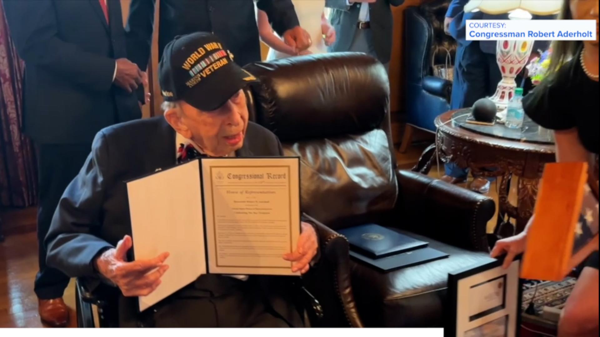 Roy Drinkard, oldest living US Marine, dies at 106